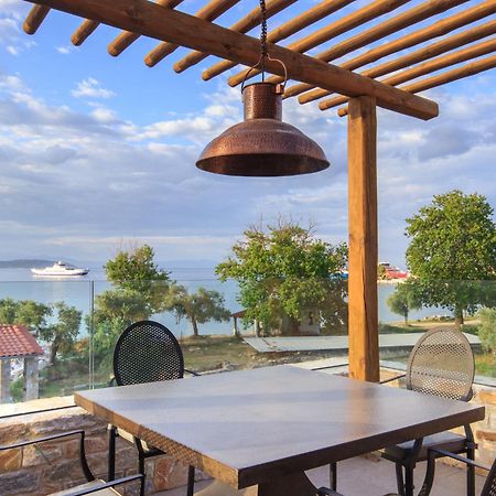 By The Sea Luxury Suites Thásos Exterior foto
