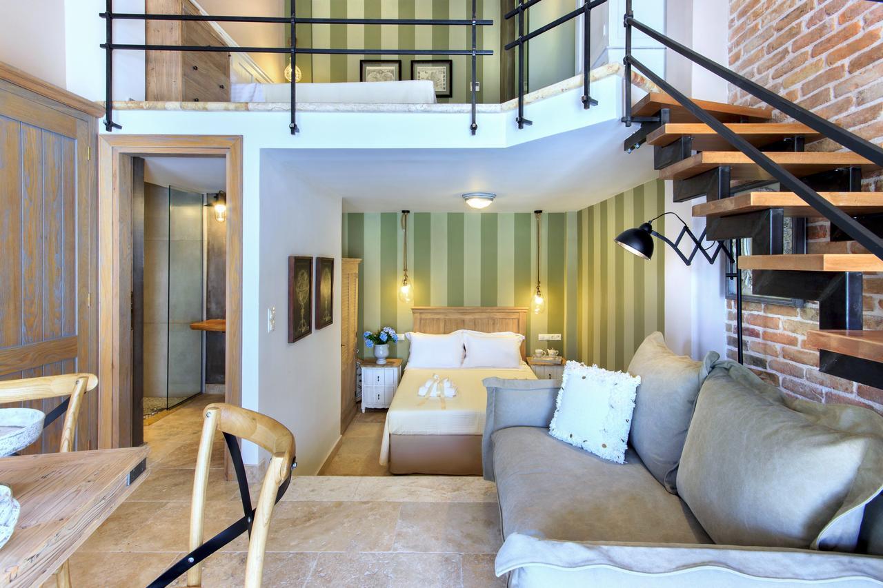 By The Sea Luxury Suites Thásos Exterior foto