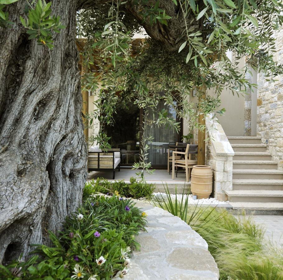 By The Sea Luxury Suites Thásos Exterior foto